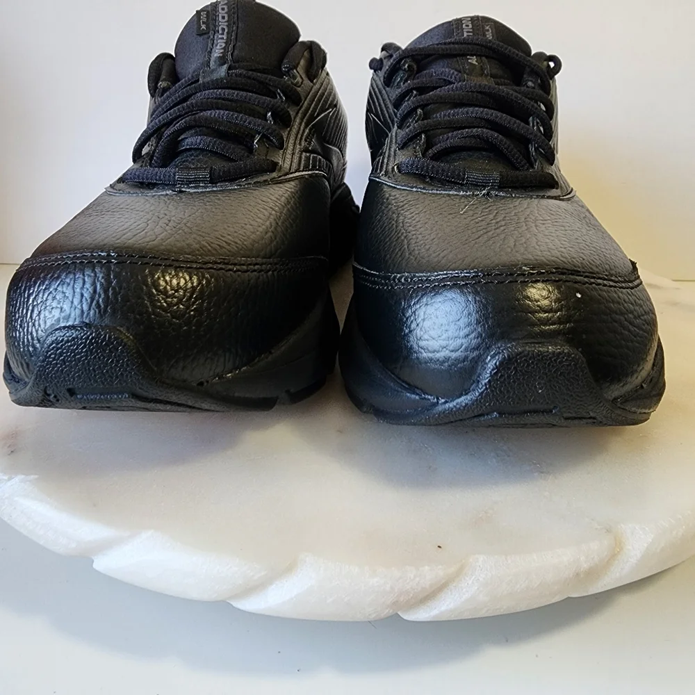 Brooks Women's Addiction Walker 2 Black Shoes Sneakers Size 12B 1203071B072